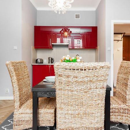 Stars Apartaments City Center By Noclegi Renters Warszawa Eksteriør billede