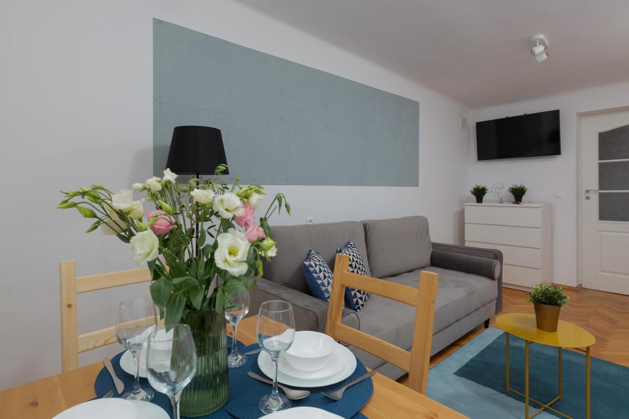 Stars Apartaments City Center By Noclegi Renters Warszawa Eksteriør billede