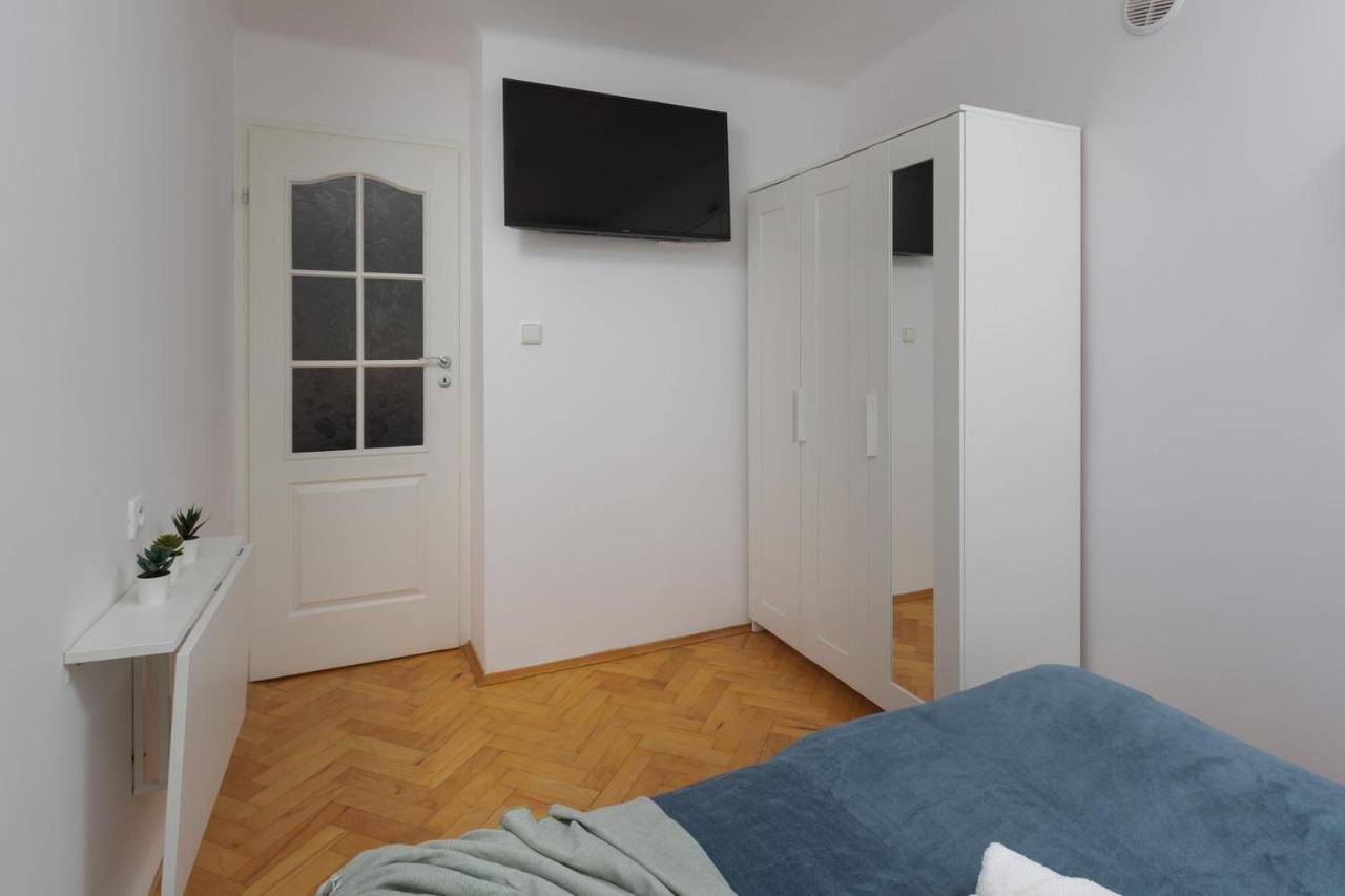 Stars Apartaments City Center By Noclegi Renters Warszawa Eksteriør billede