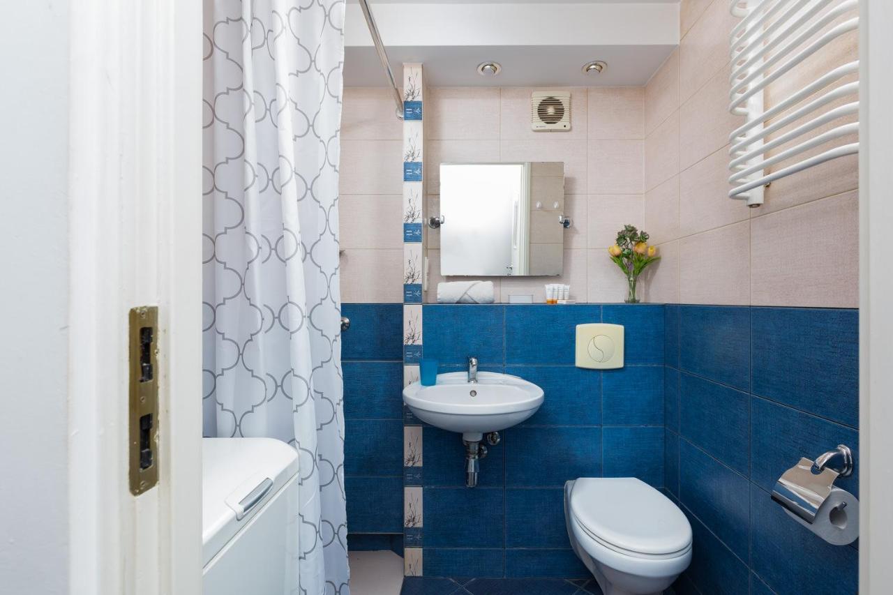 Stars Apartaments City Center By Noclegi Renters Warszawa Eksteriør billede