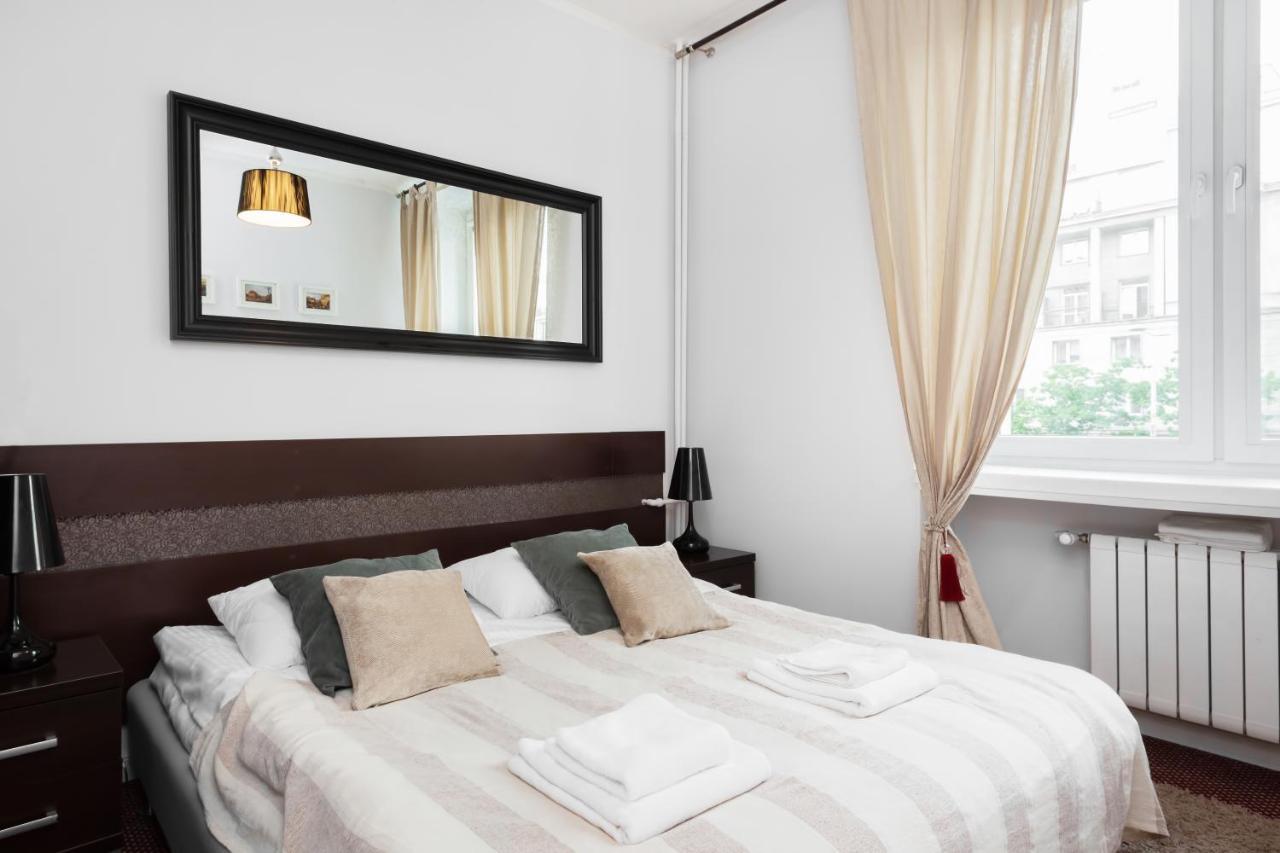 Stars Apartaments City Center By Noclegi Renters Warszawa Eksteriør billede